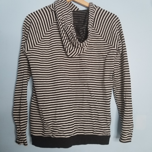 Cable & Gauge Tops Cable Gauge Womens Hoodie Striped Size Small